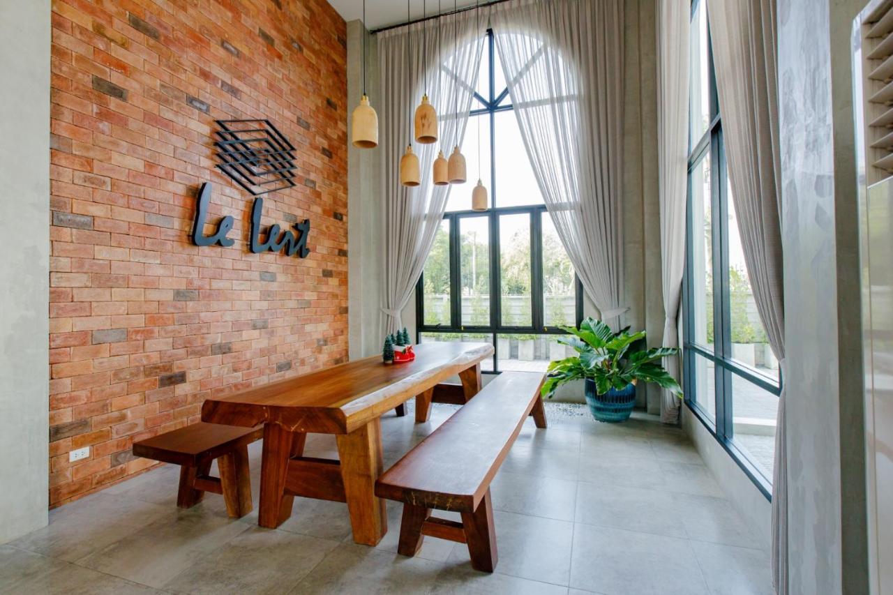 Le Lert Hotel Ratchaburi Esterno foto