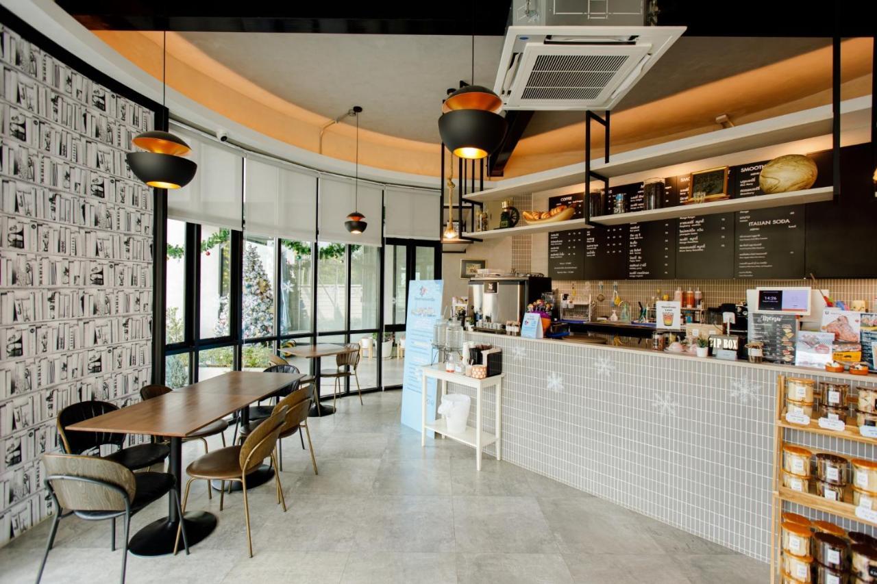 Le Lert Hotel Ratchaburi Esterno foto
